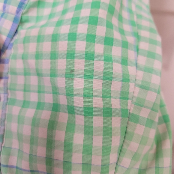 Columbia women's Omni Shade sun protected vented lightweight button down shirt - Picture 10 of 13